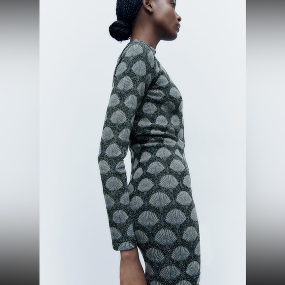 NWT ZARA seamless jacquard dress - Picture 4 of 7